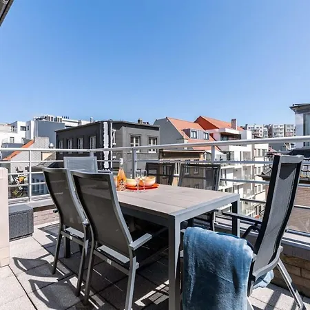 Lejlighed Huswell - Centrally Located With Sunny Terrace *
