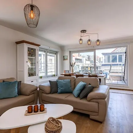 Huswell - Centrally Located With Sunny Terrace Lejlighed *